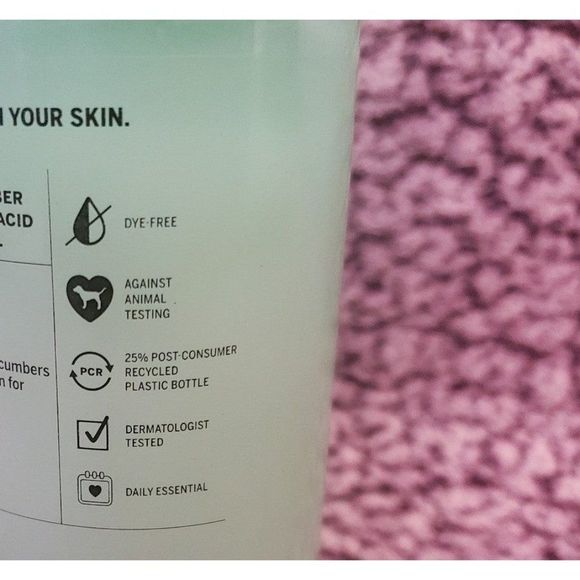 Pink VS Cucumber Water Lotion With Hydraulic Acid 14oz Victoria's Secret - Picture 6 of 6